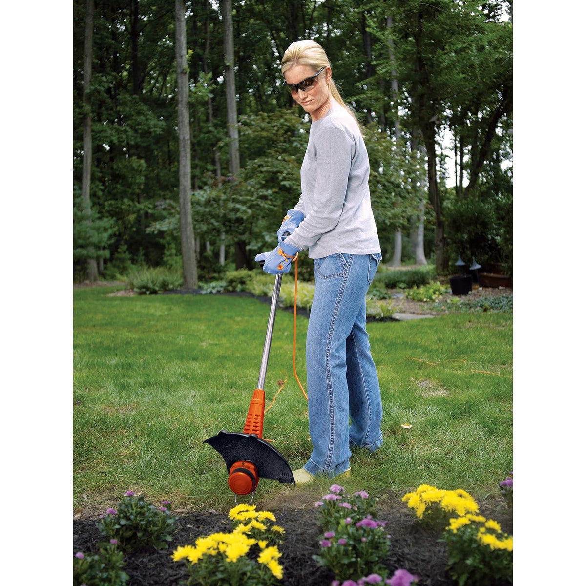 BLACK+DECKER Orilladora 13 Pulgadas 4.4 amperios ST7700