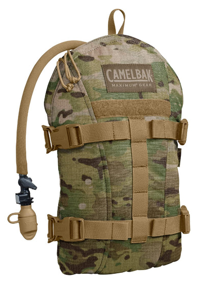 CamelBak ArmorBak Paquete de hidratación, con depósito Crux de 100 onzas (3.0 L) Mil-Spec