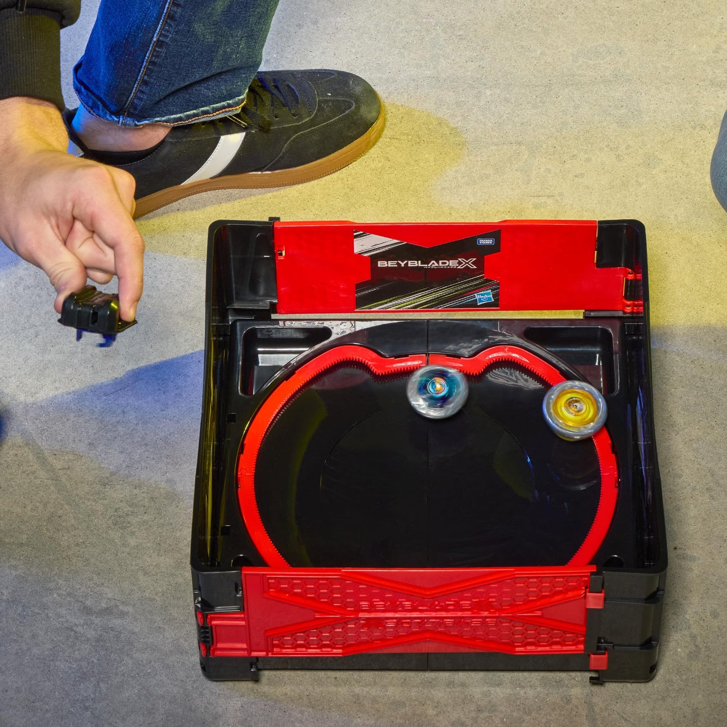 Beyblade X Estadio Beystadium Batalla Portátil