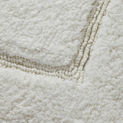 Amrapur Overseas Modern Threads - Juego de 2 tapetes de baño de lujo, algodón peinado suave de bucle sólido, respaldo antideslizante para suelos de baño, 17 x 24 pulgadas y 21 x 34 pulgadas, tapetes de baño absorbentes