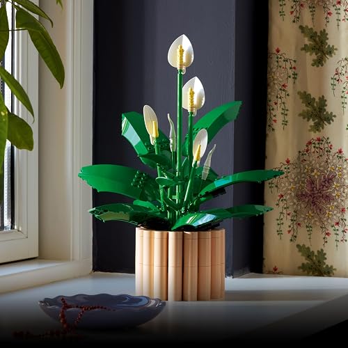 LEGO Lirio de la Paz – Decoración Floral – Kit de Construcción para Adultos – Regalo para Cumpleaños o la Fiesta de Inauguración de una Casa – Maceta de Adorno – 11504