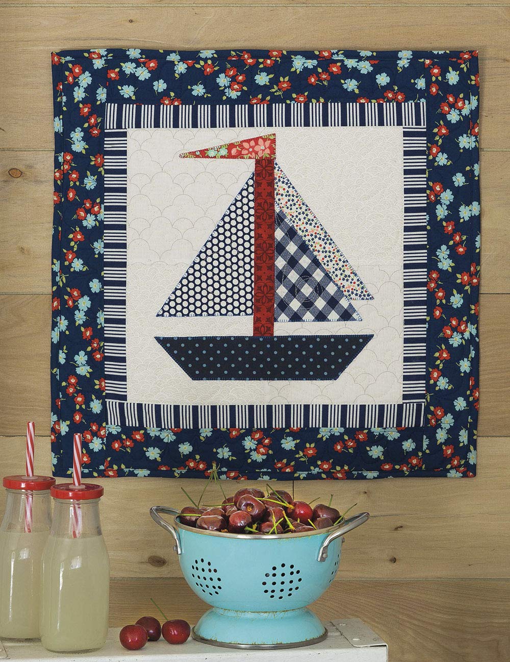 Pat Sloan's Celebrate the Seasons: 14 Easy Quilts and Companion Projects