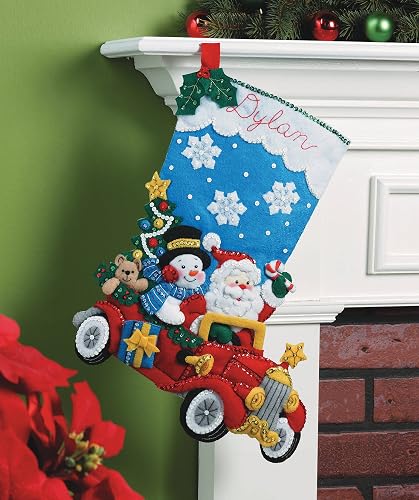 Bucilla 86451 Bota de Navidad con aplicación de Fieltro, 45.72 cm, diseño de Paseo navideño