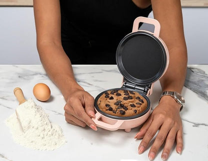 Hukën x MasterChef | Máquina para Hot Cakes Mini HEAT+ | Calentamiento Rápido y Uniforme | Temperatura Automática | Parrillas Antiadherentes | Luz Indicadora | Diseño Compacto