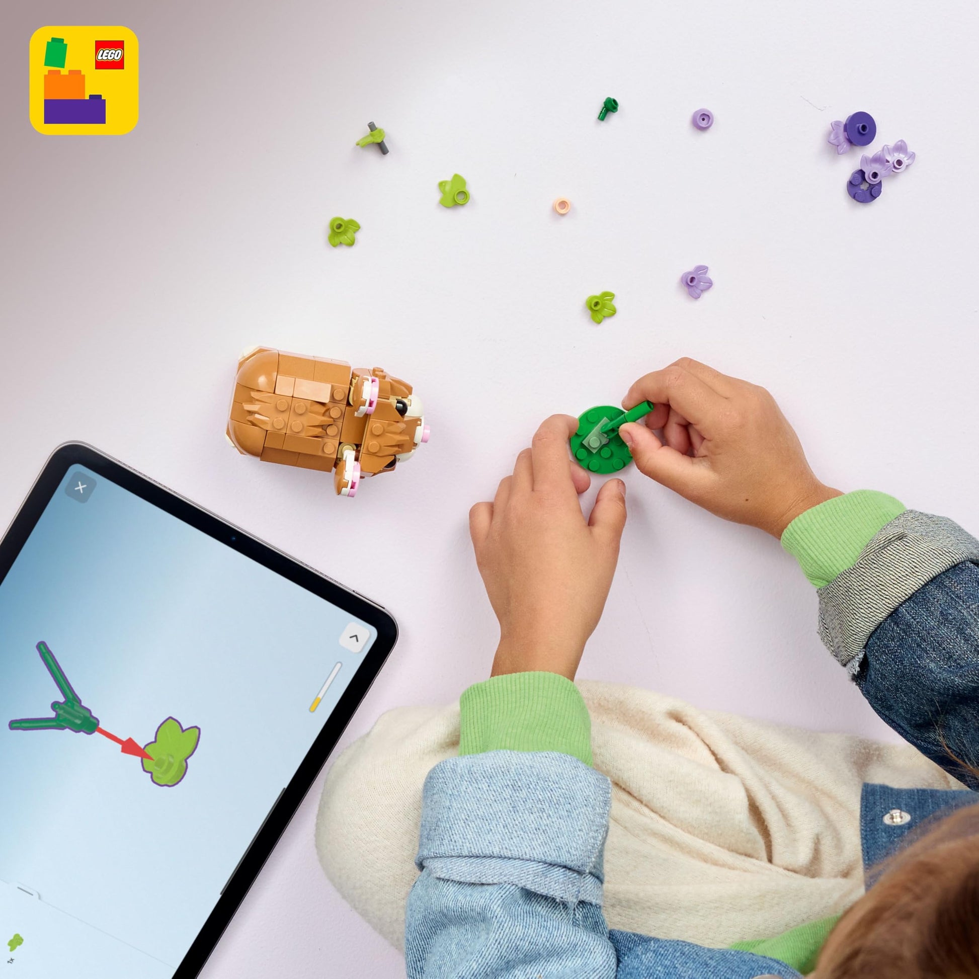 LEGO Creator “3 en 1” Lindo Hámster con Flor – Juguete con 3 Formas de Construirlo: Hámster, Erizo o Águila – Figuras de Animales para Niñas y Niños de 7 Años o Más – 31376