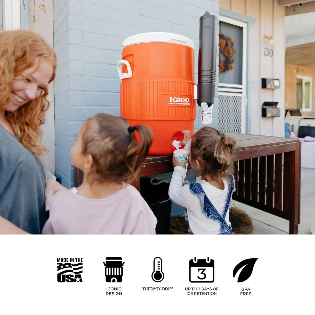 Igloo 10 Gallon Seat Top Beverage dispenser with spigot and Cup Dispenser