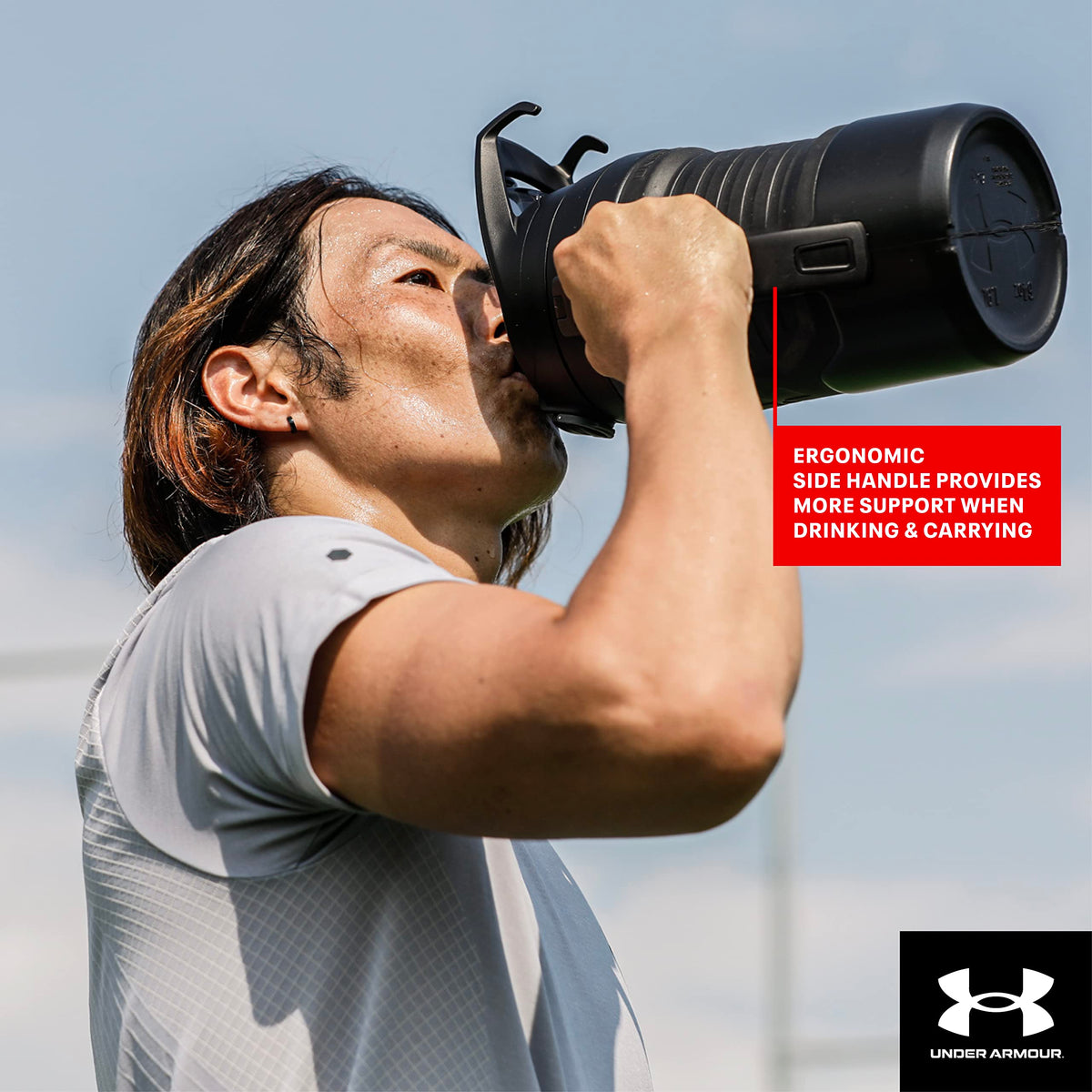 Under Armour Botella de Agua de Entrenamiento 64oz Playmaker Unisex, Color Gris, Unitalla