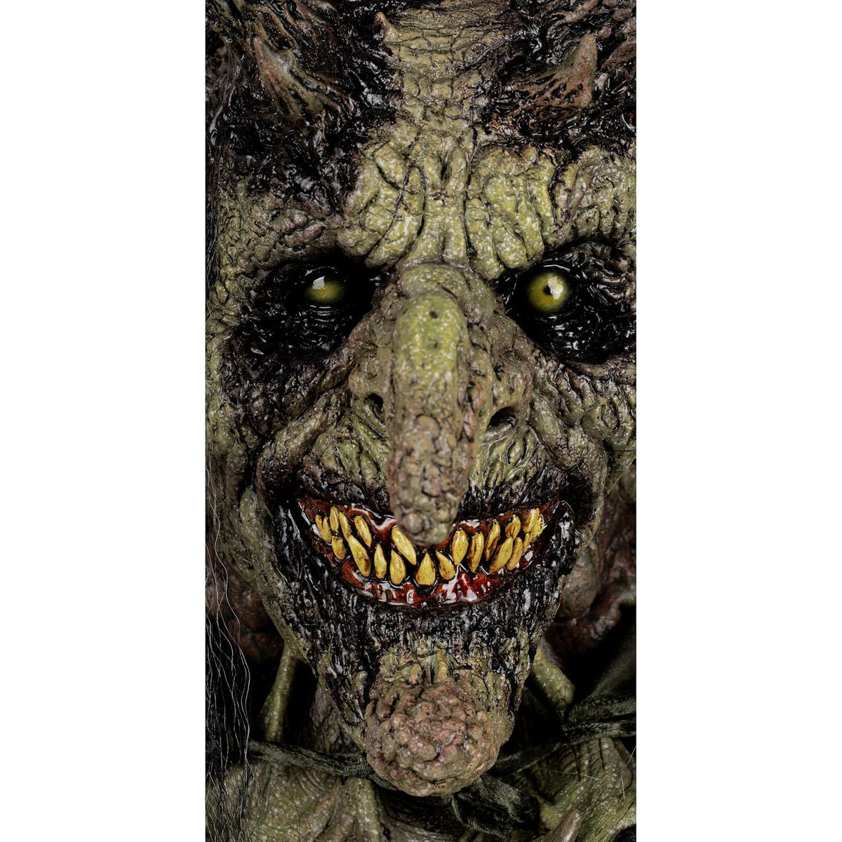 Ghoulish Productions Máscara De Látex Priestess of Hell, Accesorio Látex Cosplay Bruja Verde, Disfraz Aterrador para Halloween y Fiestas Temáticas, Cosplay Witch Guardiana, Diseño Artesanal Head Mask