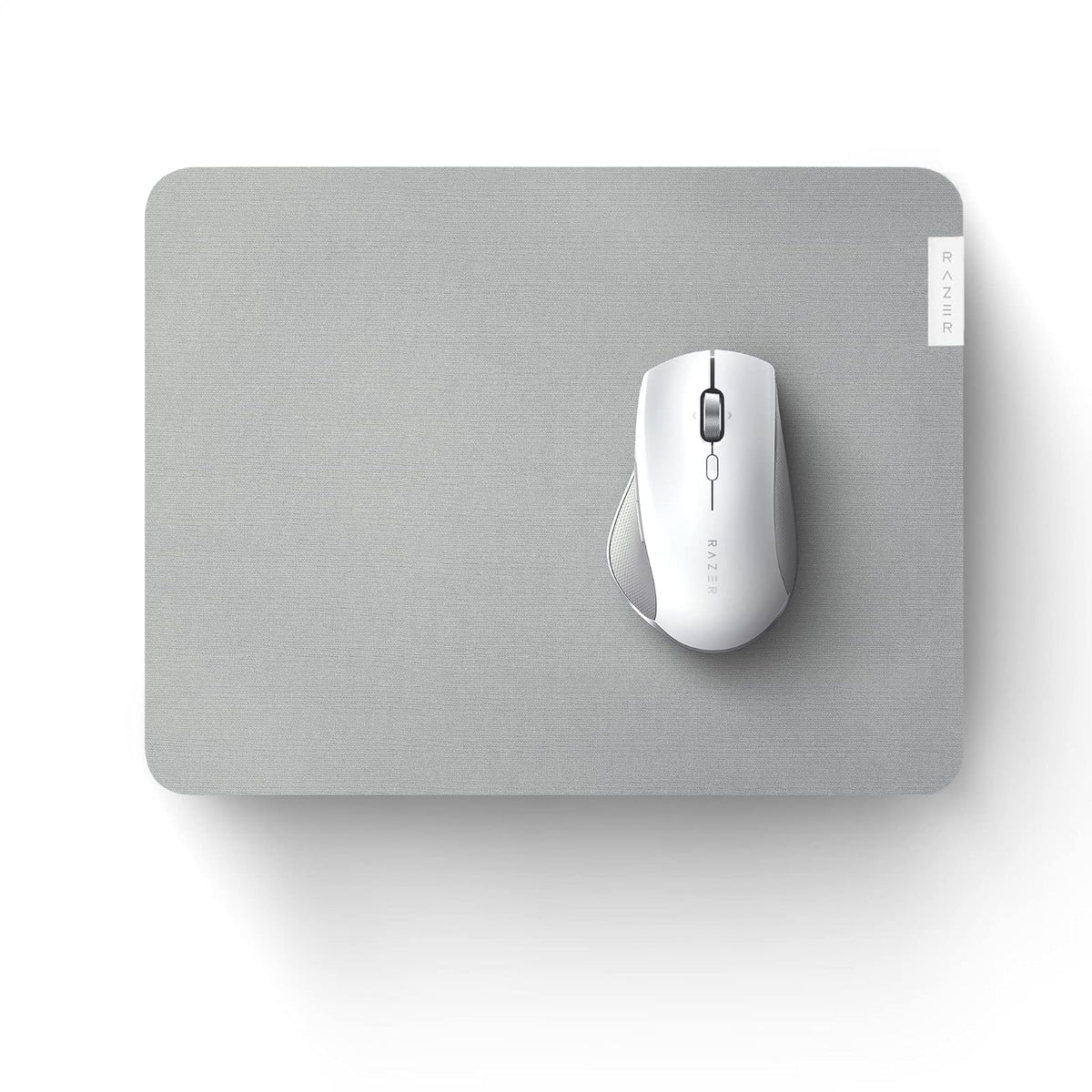 Razer Pro Glide - Alfombrilla Suave para Mouse: Espuma de Goma Gruesa de Alta Densidad, Superficie de Tela de microtejido Texturizada, Base Antideslizante, tamaño Mediano