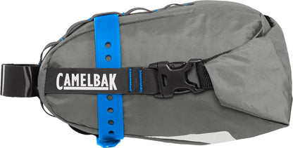CamelBak M.U.L.E. 1 Bolsa de sillín Bikepacking - Paquete para Tus Esenciales, Almacenamiento expandible