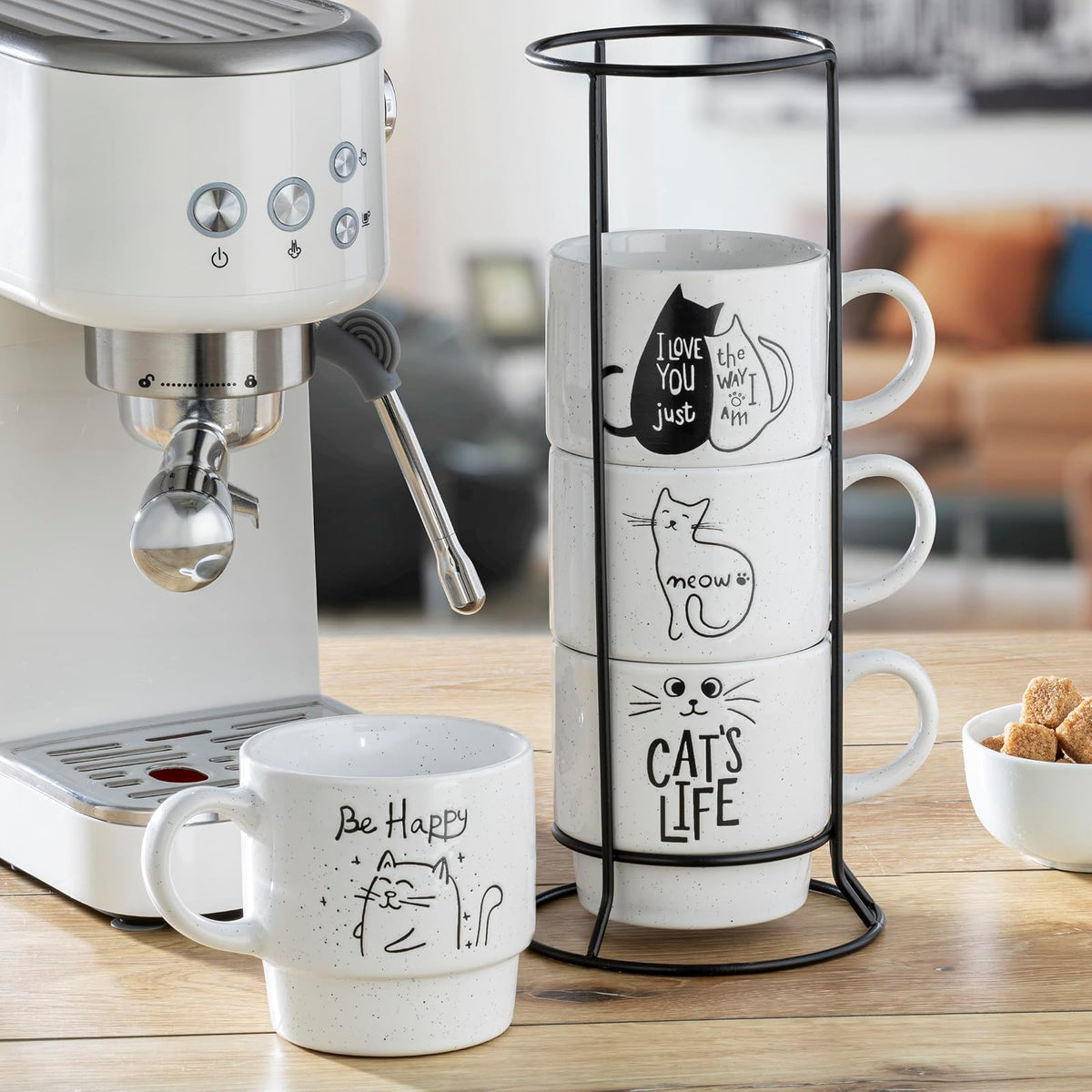 Signature Housewares - Juego de 4 tazas de café apilables con estante de alambre de metal, tazas de café de 15 onzas para café, té, cacao, leche, capuchino, chocolate caliente, vida de gato