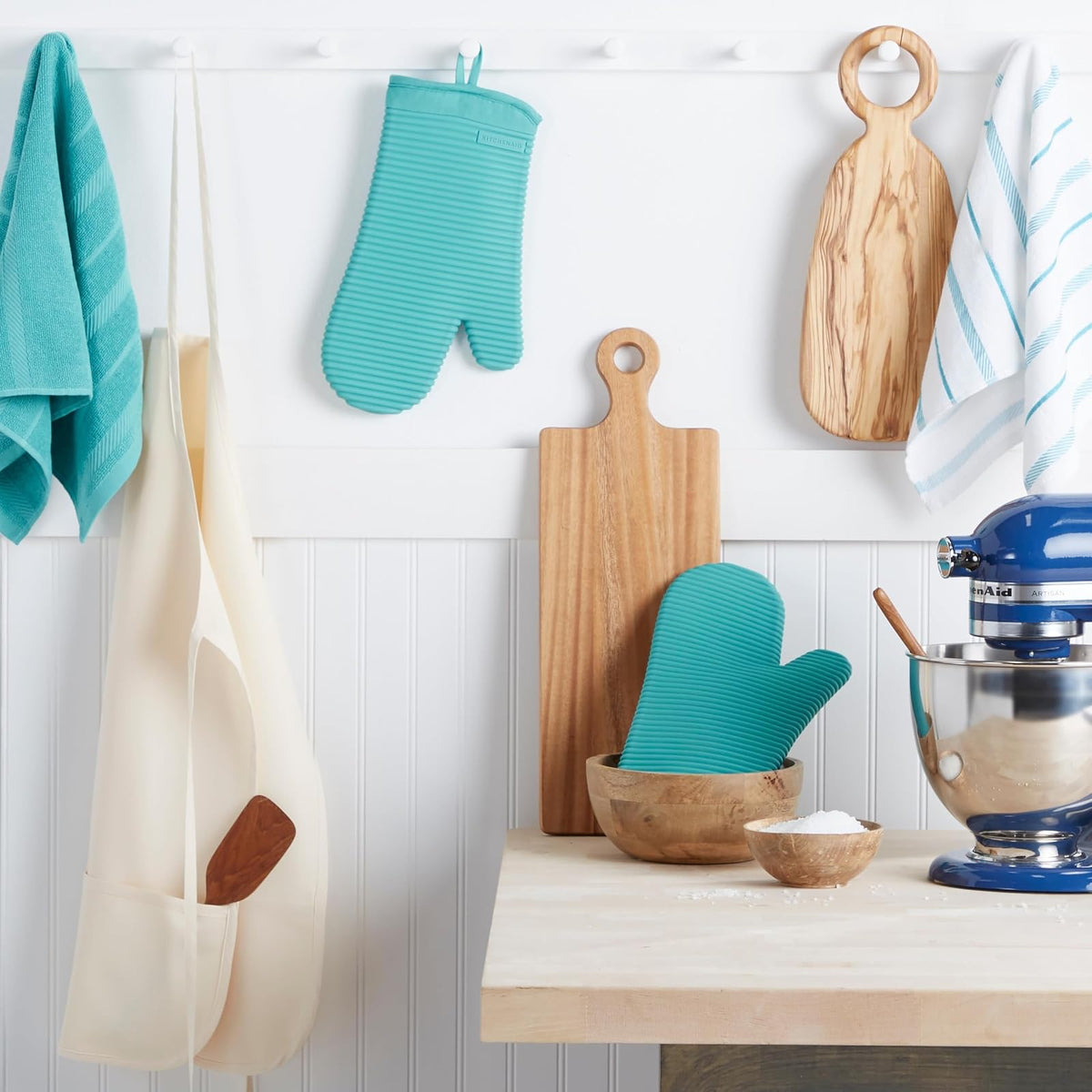 KITCHENAID - Juego de 2 Manoplas de Silicona Suave acanaladas, 7.5 x 13 Pulgadas, Aqua Sky