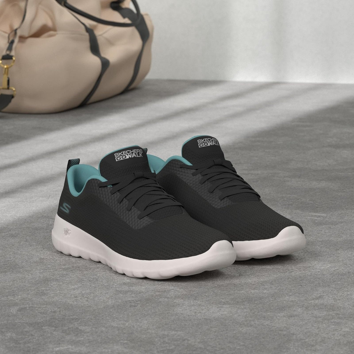 Skechers Go Walk Joy-15641 - Tenis para Mujer
