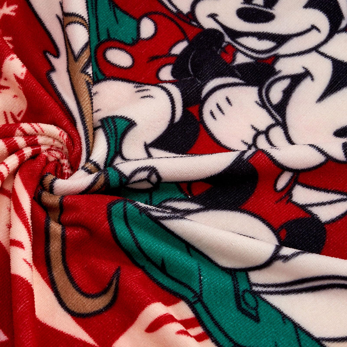 Providencia Toalla Premium para Baño 75x147 Cm Mickey Navidad Esfera
