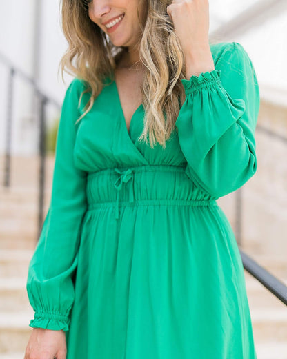 The Drop Vestido Cruzado Al Frente Para Mujer, Color Esmeralda por @graceatwood