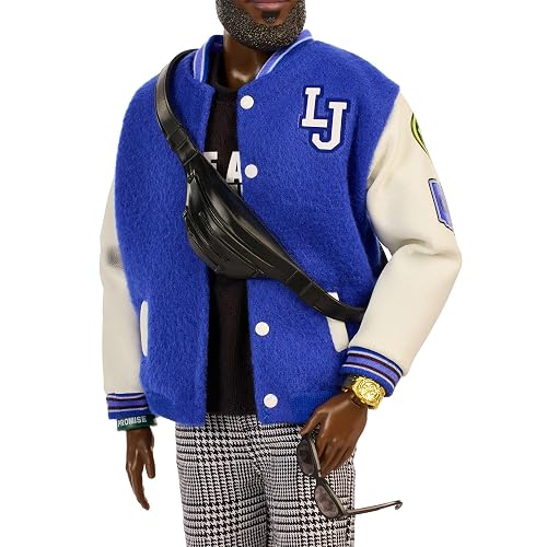 Barbie Signature Muñeco de Colección Ken Lebron James | Línea Kenbassadors; chaqueta de aviador con el número 23 y pantalones a cuadros