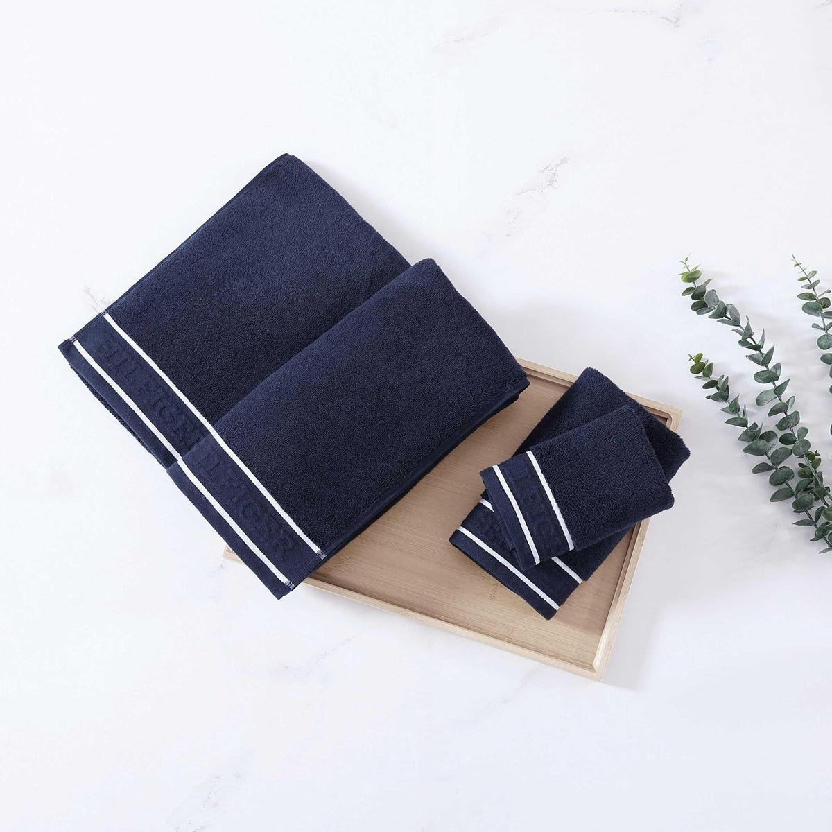Laura Ashley - Juego de edredón Reversible 100% algodón con Funda a Juego | Cara 100% algodón, dos looks a juego, prelavada para mayor suavidad, lavable a máquina, fácil cuidado