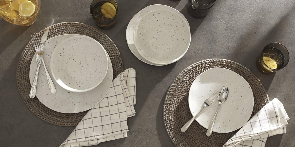 Oneida 895951 Terrazzo Melamina Cream - Juego de vajilla de 12 piezas, material ligero de melamina
