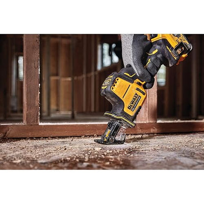 DEWALT ATOMIC 20V MAX* Sierra alternativa, con una sola mano, sin cable, solo herramienta (DCS369B)