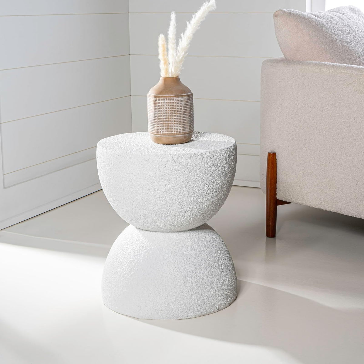 Jonathan Y TBL1100A Greta - Mesa Moderna de 18 Pulgadas de Mediados de Siglo para Tambor Moderna, contemporánea, Minimalista, escandinava, de transición, clásica, Patio, Sala de jardín, baño, Sala de