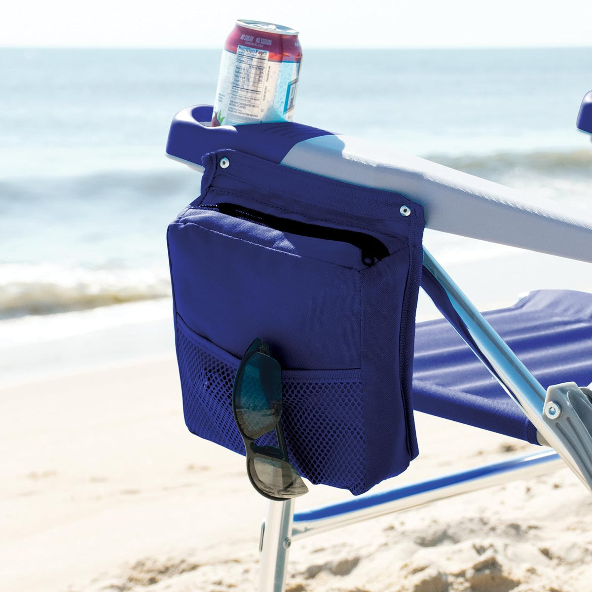 Tommy Bahama - Tumbona leída con Apertura Facial de 4 Posiciones con otomana, Silla de Playa Plegable portátil, Azul Marino
