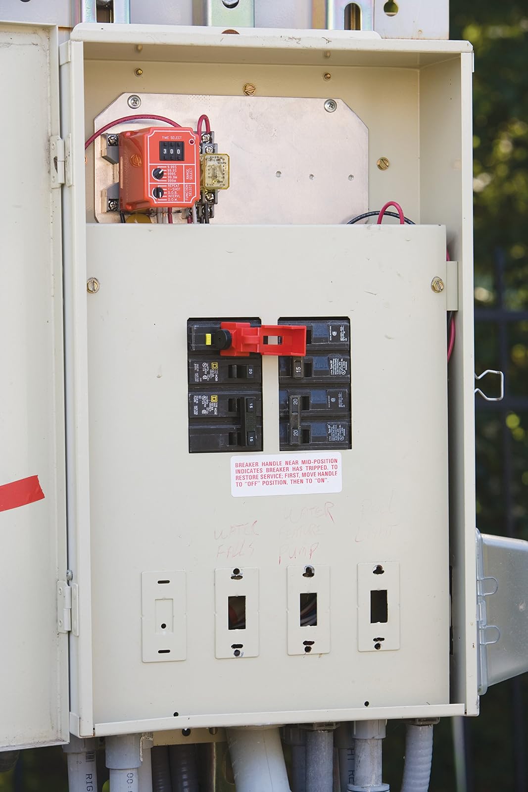 Brady Clamp-On Breaker Lockout, for 480/600V