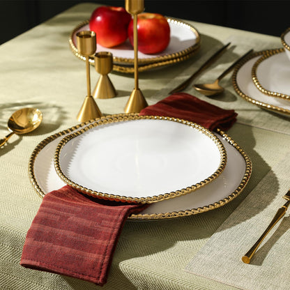Christian Siriano Akoya - Juego de vajilla de porcelana, 12 piezas, juego de platos para 4, platos y cuencos, blanco y dorado