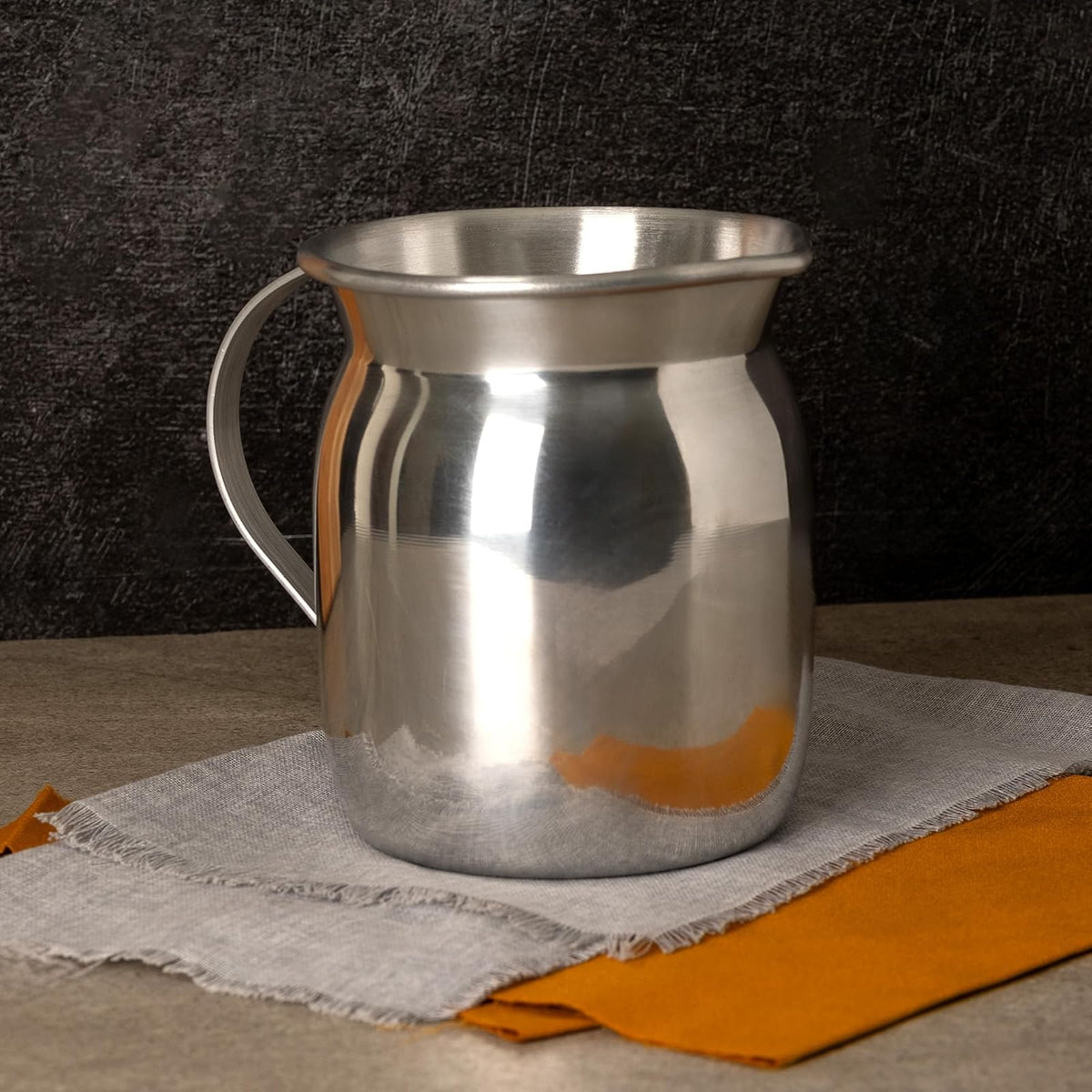 Ekco | Jarra Chocolatera de 1.5 Litros Aluminio Pulido | Cuerpo ligero, Asa remachada, Libre de PFOA, Fácil manejo, Calentamiento uniforme, Agarre ergonómico, Fácil limpieza