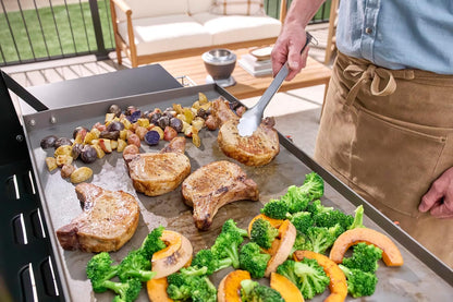 Cuisinart - Juego de Herramientas para Plancha de 24 Piezas con Bolsa de Almacenamiento, Accesorios de Plancha Plana de Acero Inoxidable con espátulas, cúpula derretidora, Prensa para Hamburguesas
