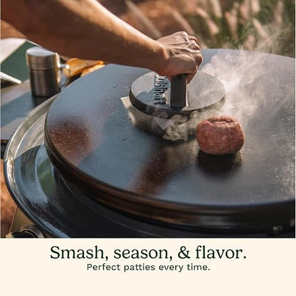 Cuisinart CISB-111 Smashed Burger Press, Cast Iron | Prensa de hierro fundido que ayuda a sellar y crear hamburguesas crujientes por fuera y jugosas por dentro.