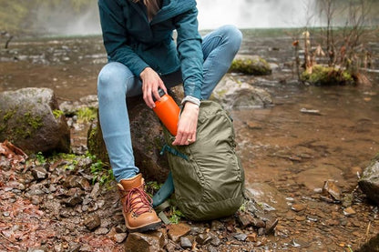 Mochila CamelBak Eddy+ Botella de agua con aislamiento y manguera – Botella de agua – 25 % más de flujo de agua – Botella de agua a prueba de fugas – Botellas de agua reutilizables fáciles de llevar – Materiales libres de BPA