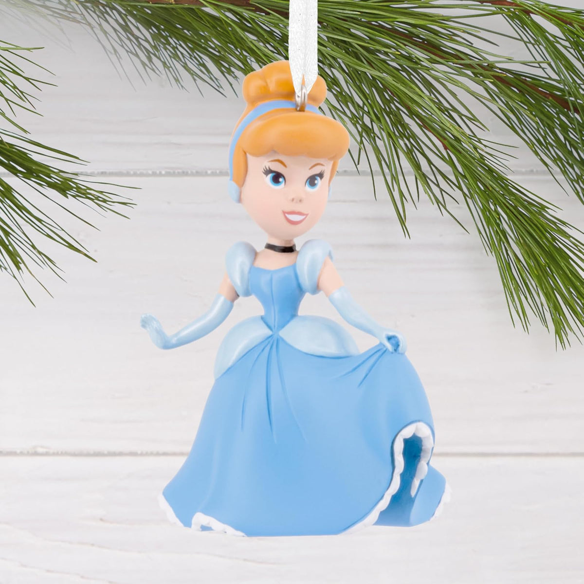 Hallmark Disney Princess - Adornos de Navidad estilizados de Cenicienta, Regalos para Fans de Disney