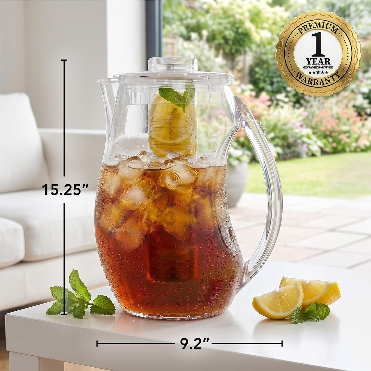 OVENTE - Jarra de agua para infusión de frutas de 2.5 l (85 onzas) con tapa extraíble y barra de infusor, jarra de bebidas acrílica sin BPA, ideal para bebidas con sabor a limonada, jugo, té helado y