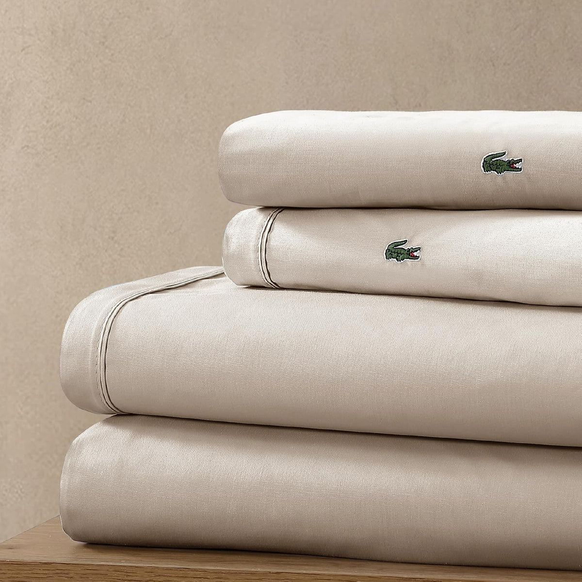 Lacoste - Juego de sábanas de percal 100% algodón, 4 Piezas, Fresco, crujiente, Mate y Duradero, Certificado Oeko-Tex, sólido, Piedra pómez, tamaño Queen