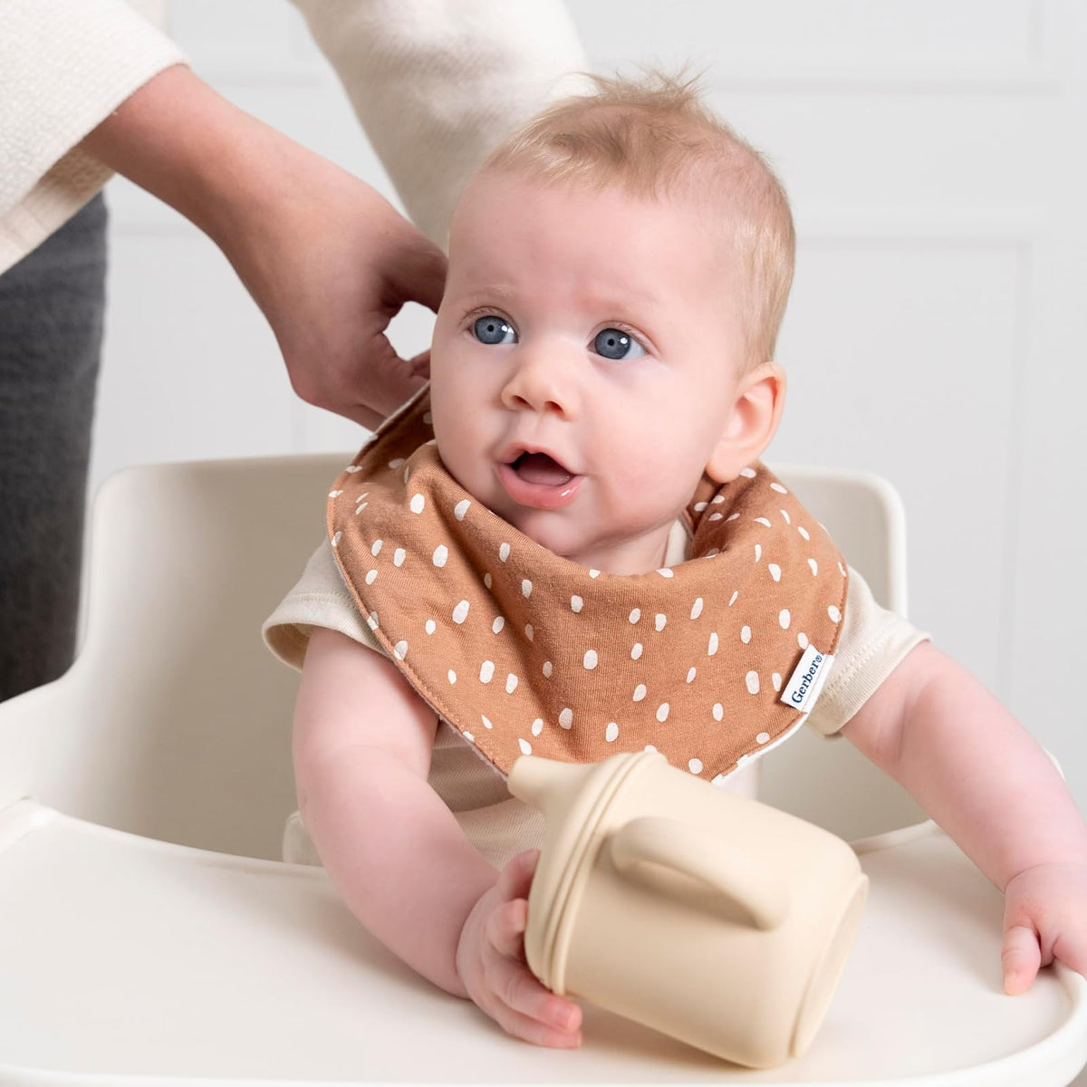 Gerber Bandana Bibs Babero Unisex bebé | Paquete de 10 baberos unisex con broches ajustables para un ajuste cómodo en recién nacidos y bebés.