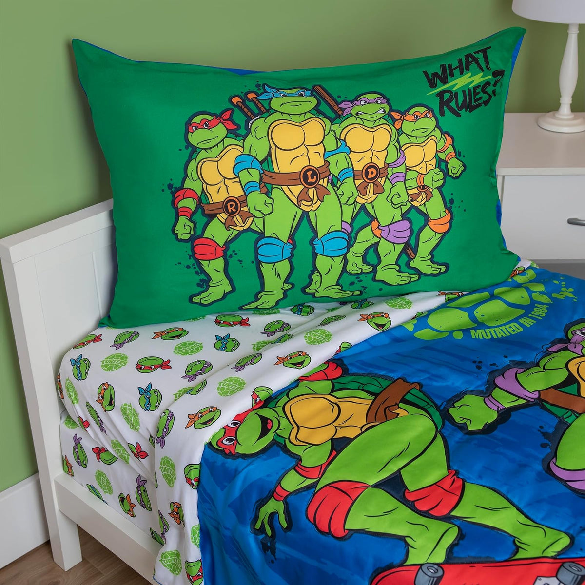 Juego de Ropa de Cama de 4 Piezas Teenage Mutant Ninja Turtles – Incluye edredón, Juego de sábanas, Ajustable + sábana Superior + Funda de Almohada Reversible para Cama de niños, Azul