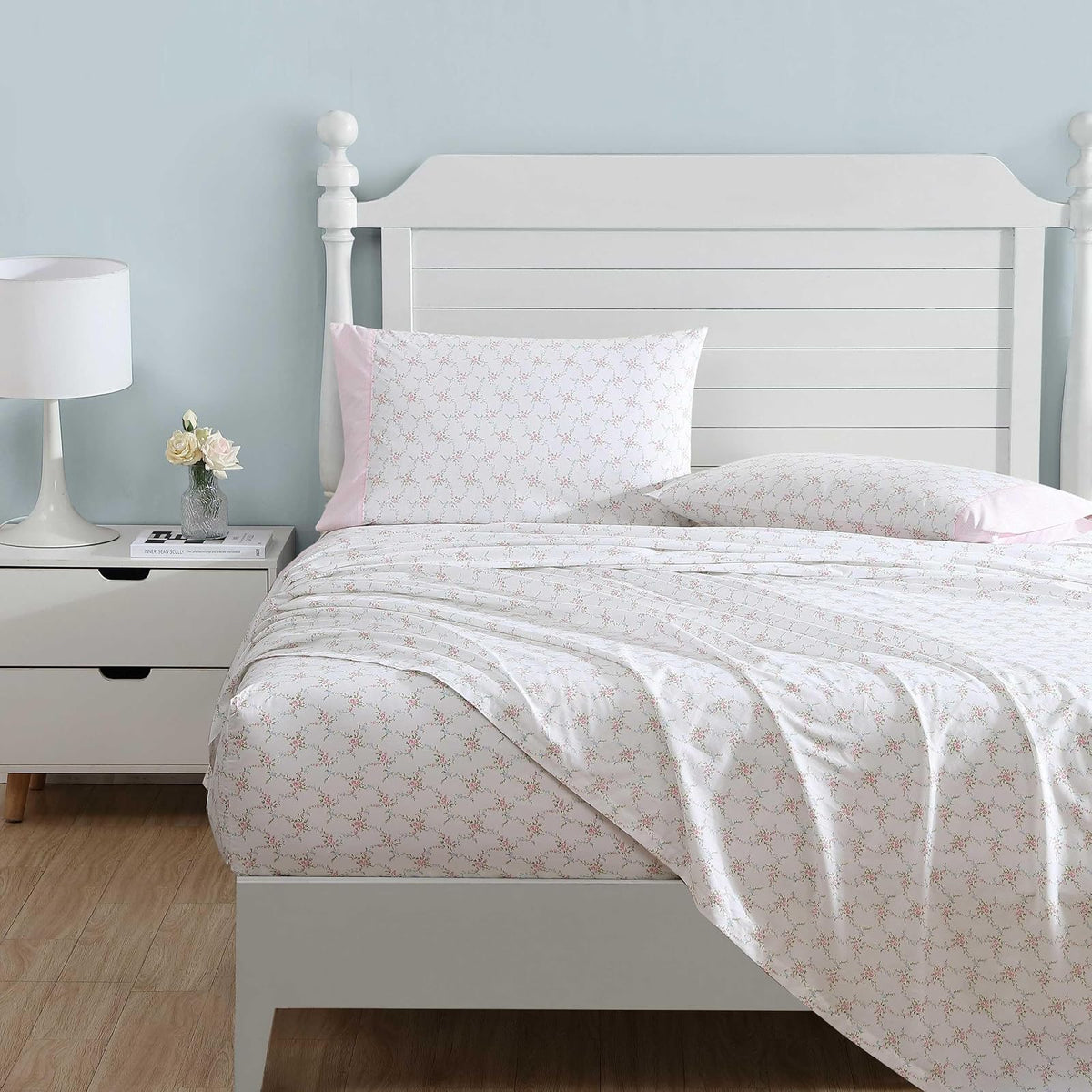 Laura Ashley - Juego de sábanas, Ropa de Cama de algodón percal Transpirable, 200 Hilos, Bolsillo Profundo, decoración Elegante para el hogar (Lynda Rosa, King)