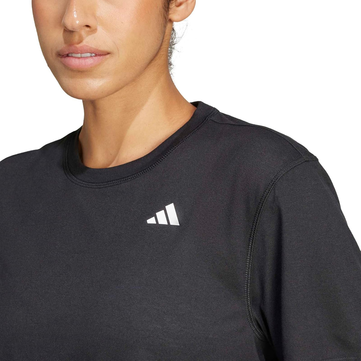 adidas Playera Manga Corta Essentials Mujer Entrenamiento