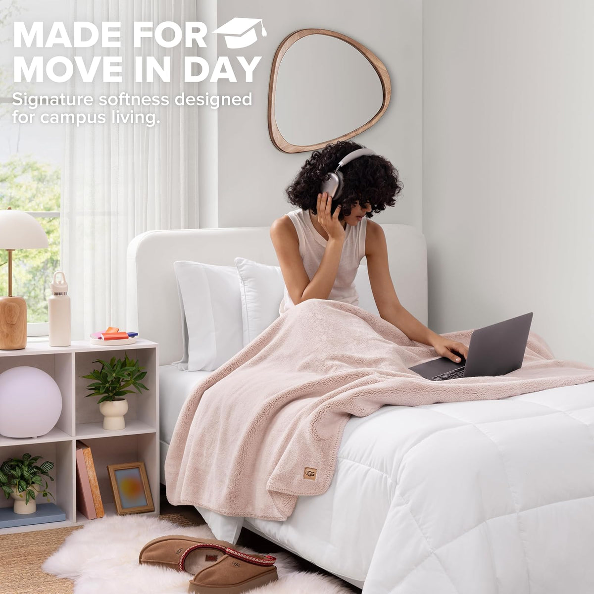 UGG Whitecap - Manta de Felpa de Forro Polar, Ligera, Suave, acogedora para sofá, decoración del hogar de Lujo para Sala de Estar, Lavable a máquina, Mantas de Franela hipoalergénicas, 50 x 70