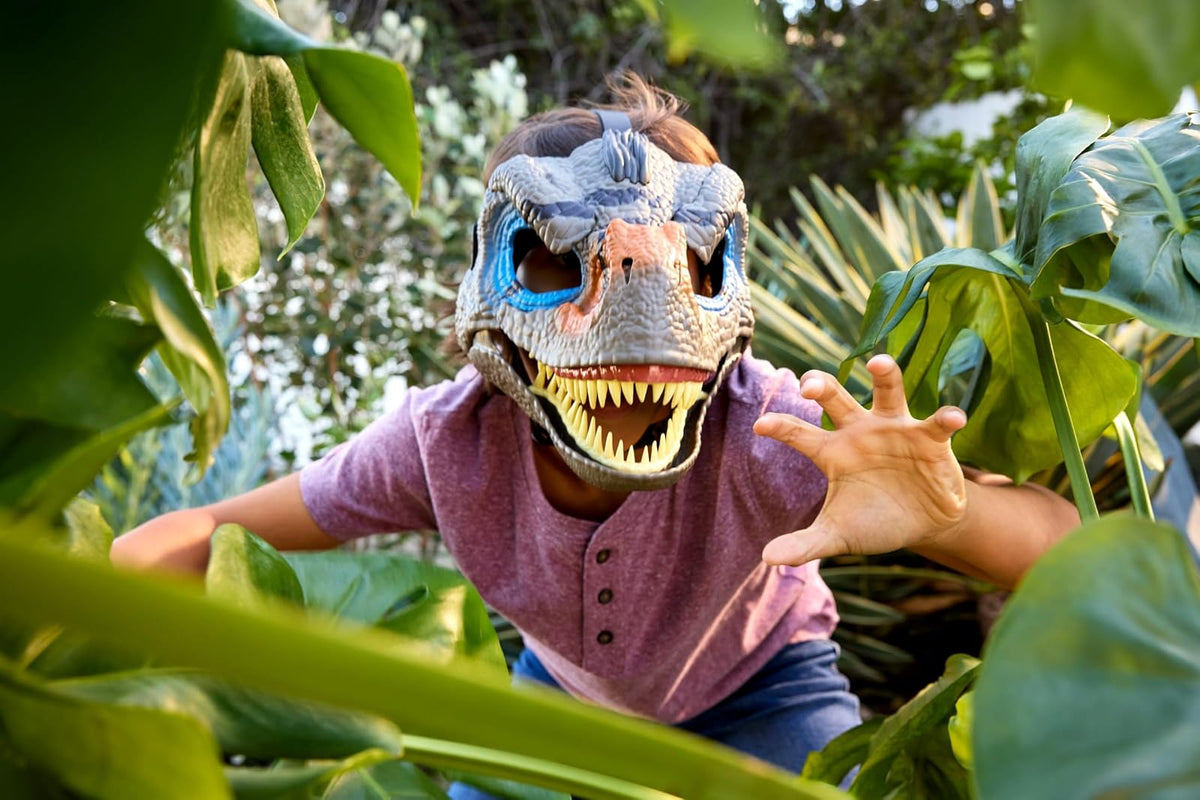 Mattel Jurassic World Snarlin' Sounds Velociraptor Máscara