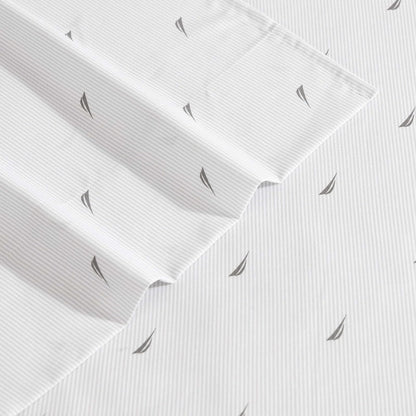 Nautica - Juego de sábanas Individuales, Ropa de Cama de Microfibra Transpirable y refrescante con Fundas a Juego, Juego de Cama Resistente a Las Arrugas (Clase J a Rayas náuticas, Gris, tamaño
