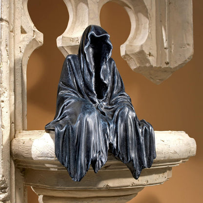Design Toscano Reaping Solace: La Enredadera Sentado Estatua