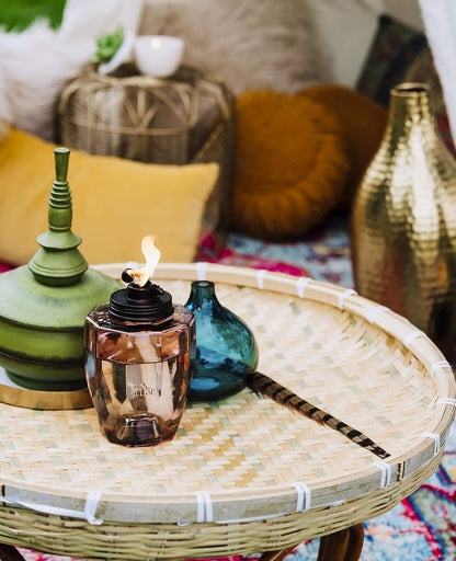 TIKI - Linterna de vidrio ajustable con llama de 64 pulgadas, iluminación decorativa rosa para césped al aire última intervensión, patio y jardín, incluye mecha de larga duración, diseño resistente a