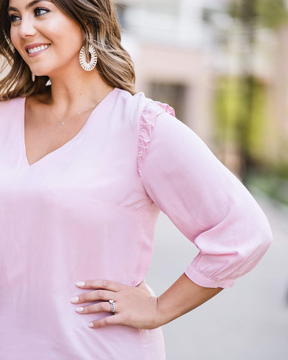 The Drop Top Para Mujer, con Cuello en V y Hombros Volados, Rosado, por @caralynmirand