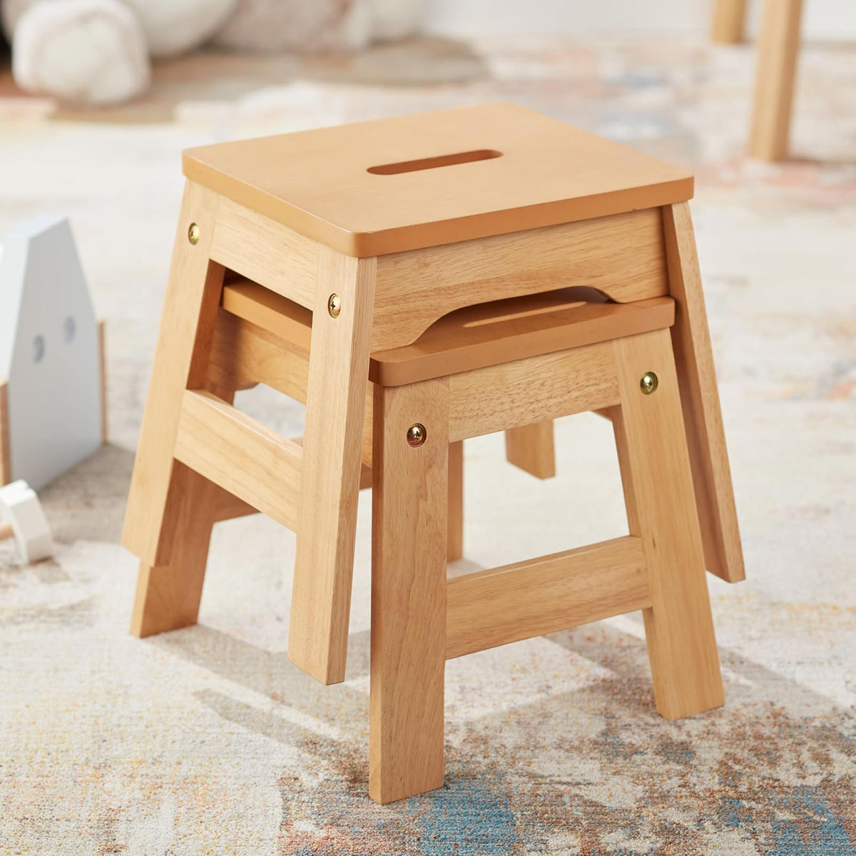 Melissa & Doug Taburetes de Madera - Juego de 2 (Naturales)
