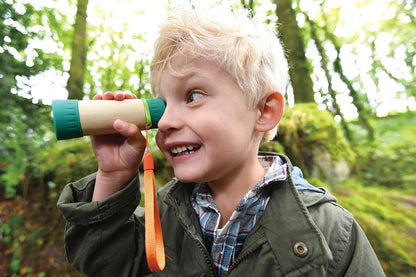 Hape - Telescopio Ajustable | Equipo espía de bambú para niños con Aumento 8X