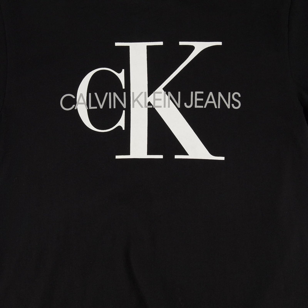 Calvin Klein - Playera de Manga Corta con Bolsillo y Cuello Redondo para niños, Suave, cómoda, Ajuste Relajado