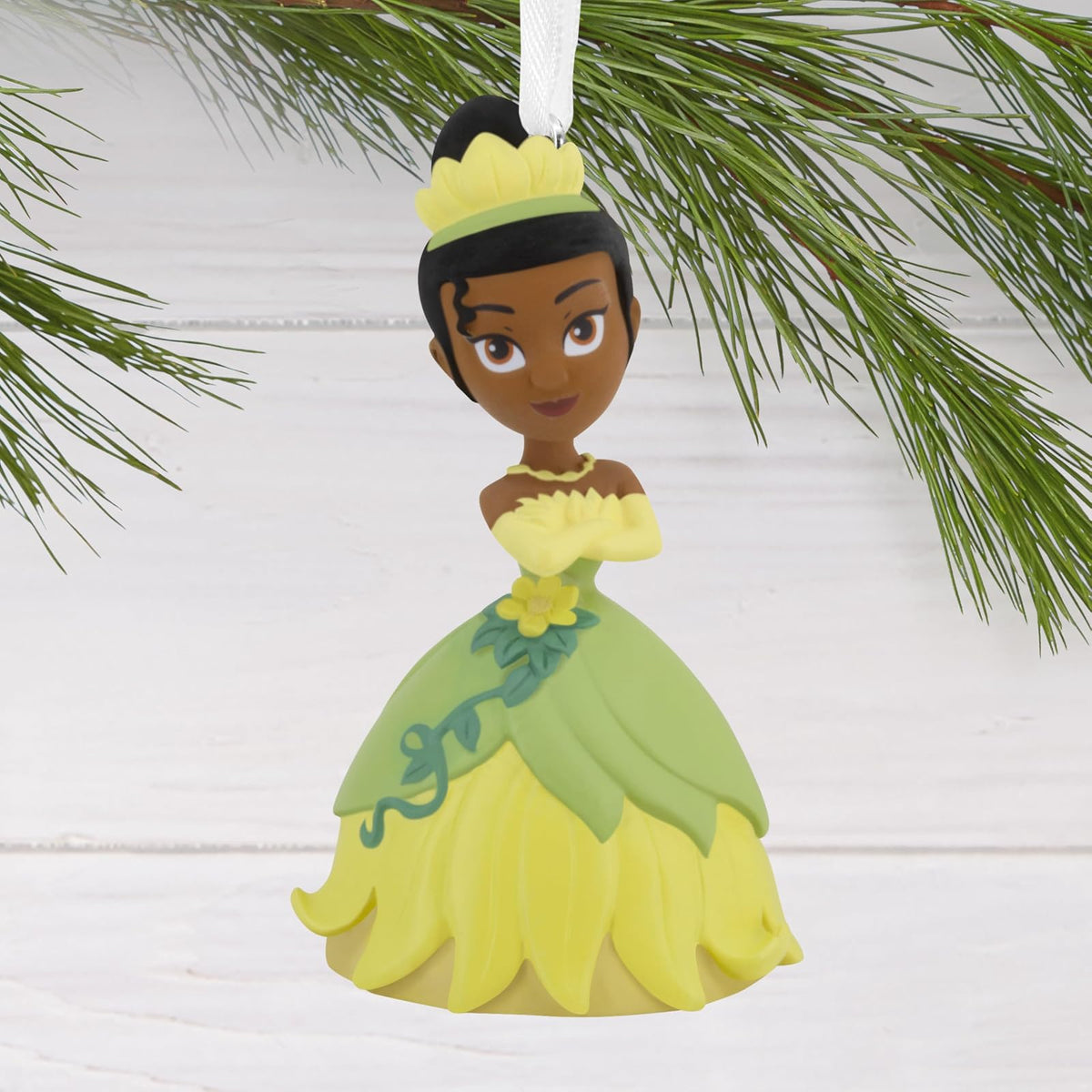 Hallmark Disney Princess Tiana - Adorno de Navidad estilizado, Regalos para Fans de Disney
