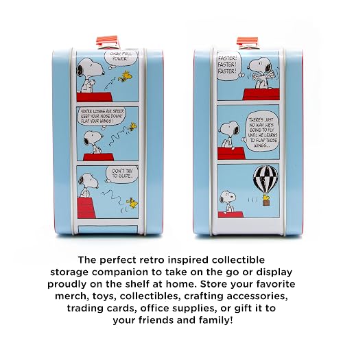 AQUARIUS Peanuts Snoopy Red Dog House Fun Box - Caja de almacenamiento de lata resistente con mango de plástico y cubierta frontal en relieve, producto oficial de Peanuts y regalo coleccionable