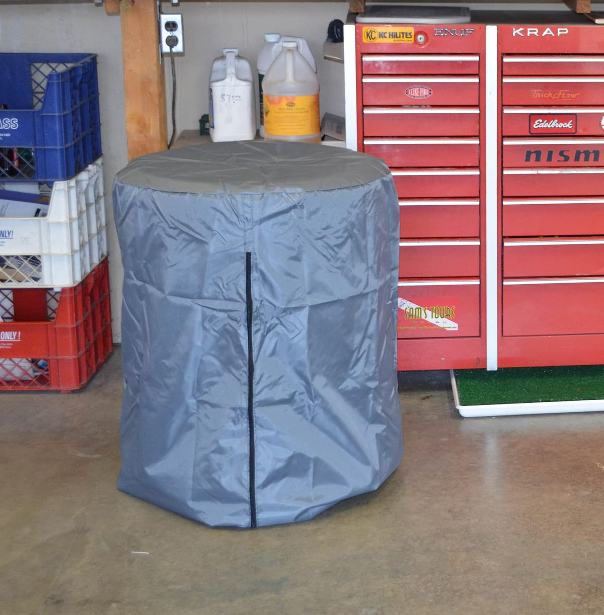 Heininger 5392 Large GarageMate TireHide (Fits up to 30" Tires)